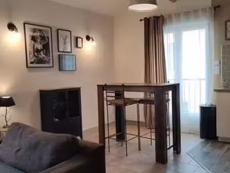 location appartement 2 pièces meublé à jonquières-saint-vincent (30300) : à louer 2 pièces