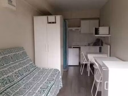 location appartement t1 meublé à lyon 4e (69004) : à louer t1 meublé / 13m² lyon 4e