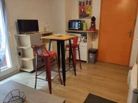 location appartement t1 meublé à nîmes (30000) : à louer t1 meublé / 21m² nîmes