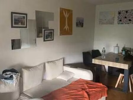 location appartement 2 pièces à issy-les-moulineaux (92130) : à louer 2 pièces / 54m² issy