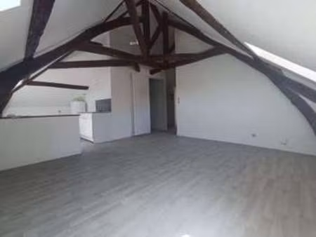 location appartement 2 pièces à mouy (60250) : à louer 2 pièces / 35m² mouy
