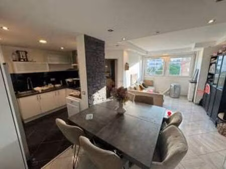 location appartement 3 pièces meublé à romainville (93230) : à louer 3 pièces meublé / 55m