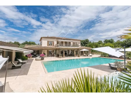 villa de luxe à vendre dans le quartier zone ouest urbaine