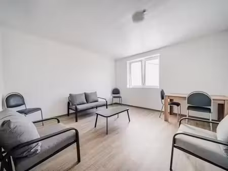bien professionnel à louer à lodelinsart € 400 (lq33f) - bureau savini | zimmo