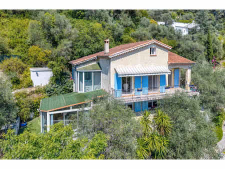 villa de luxe à vendre à castagniers