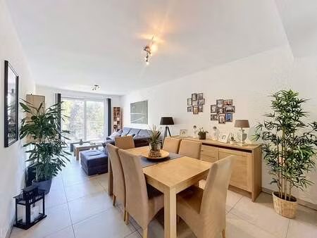 appartement à louer à ciney € 915 (lq0ui) - b&c immo | zimmo