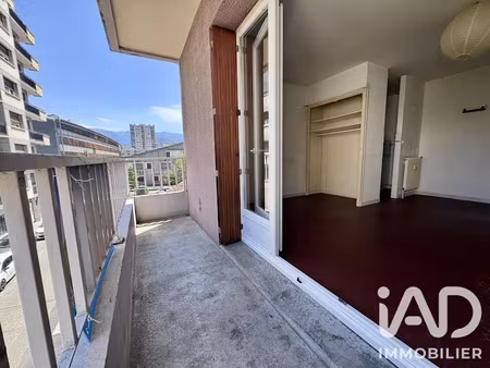 vente appartement 1 pièce 24 m² à grenoble (38000)  70 000 €