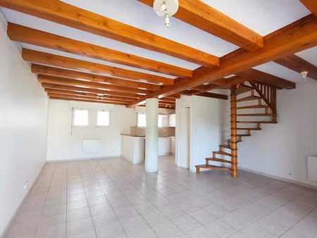 location maison 4 pièces 93.06 m² à vertou (44120)  827 €