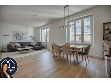 appartement type t2 (possibilité t3) entierement renové en 202