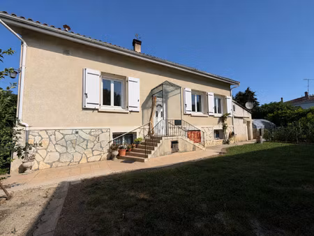 maison 146 m2 avec double garage et terrain de 506 m2