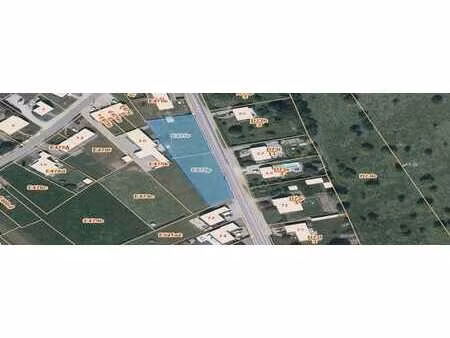 terrain avec projet de construction de 6 maisons
