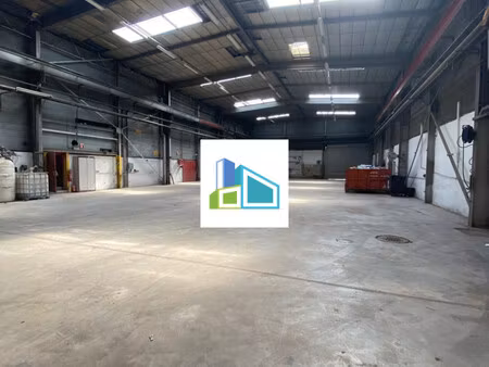 location local commercial