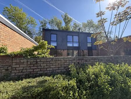 maison à vendre avec terrasse et 4 chambres   louvain-la-neuve (vbe44496)