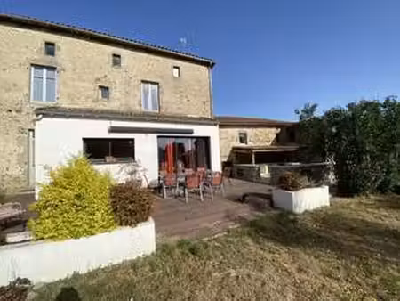 vente maison à montfaucon-montigné (49230) : à vendre / 174m² montfaucon-montigné
