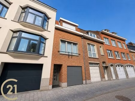maison à louer à rue des fossés 15 tournai (vbe44745)