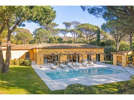 villa de luxe à vendre dans le quartier zone est diffuse