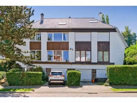 villa à vendre avec garage et terrasse   woluwe-saint-pierre (vbe44748)