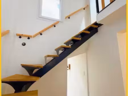 maison de village t4 rénovée avec goût 100m2 hab + garage