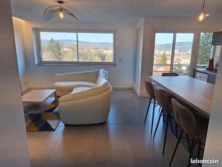 t3 meublé haut de gamme 78m2  terrasse balcon parking centre oyonnax
