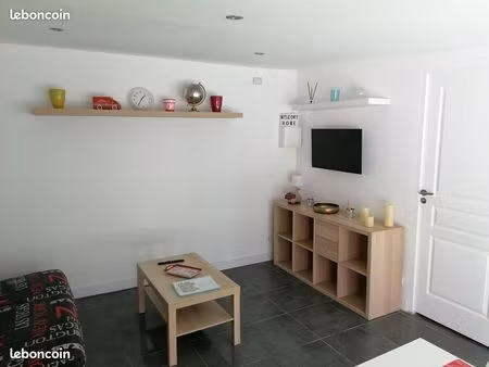location studio au mois à tourves