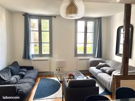 location étudiante – grand duplex t3 en plein centre de bayonne