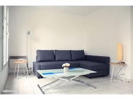 studio 27m2 et 1 parking face vallée village val d’europe