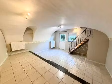 appartement 1 chambre avec jardin !