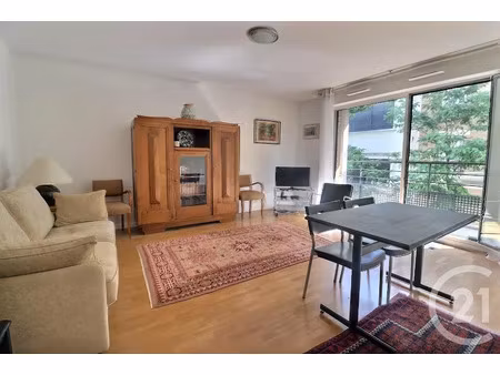 vente appartement 2 pièces 47 m² à les lilas (93260)  359 900 €
