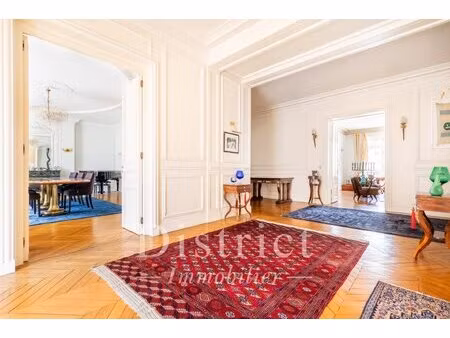 wagram/ampère. appartement de réception de 373m². très beaux volumes!
