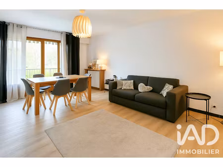 vente appartement 4 pièces 83 m² à aix-en-provence (13090)  399 500 €