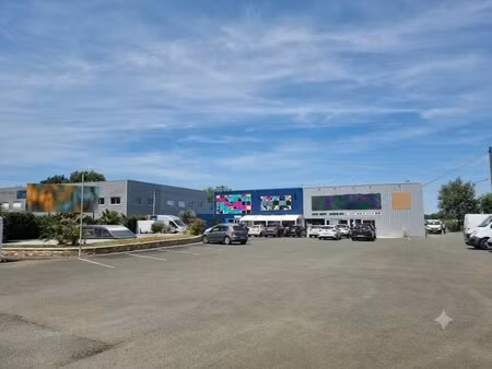 en vente entrepôt 1 200 m² – 1 144 000 € |saint-barthélemy-d'anjou