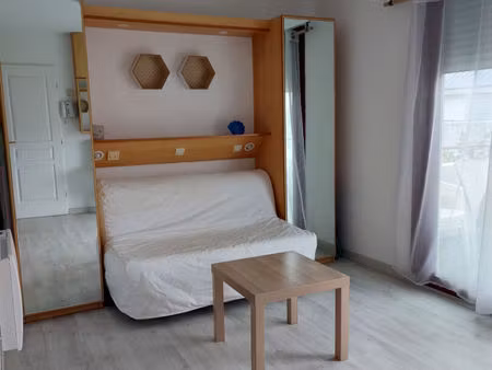 bail etudiant t2 de 33m2 à louer