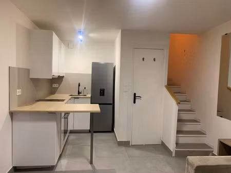location maison 2 pièces 31 m² à pignans (83790)