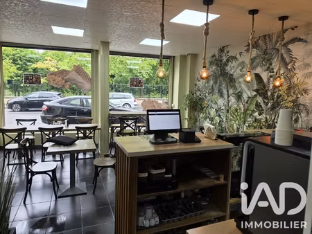 vente local commercial 67 m²