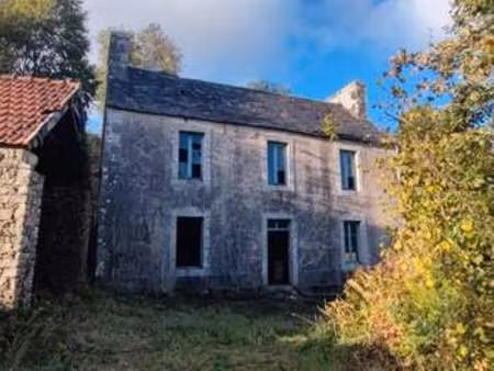 vente maison à lannéanou (29640) : à vendre / 150m² lannéanou