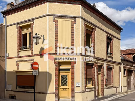 immeuble 7 pièces 157 m2 à sens 89100