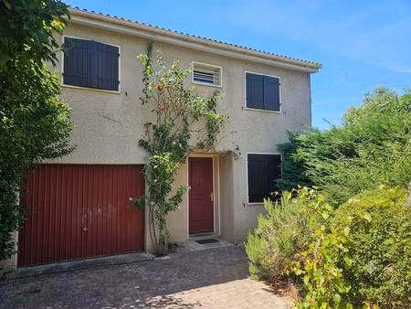 trevoux (01) à vendre maison de 92m2  5 pièces  3 chambres  1 bureau  1 garage