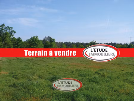 carquefou/bourg : terrain constructible d'environ 330 m2