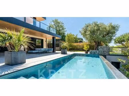 maison avec piscine et jardin villette-d’anthon (38)