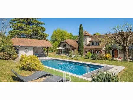 maison avec piscine bourgoin-jallieu (38)