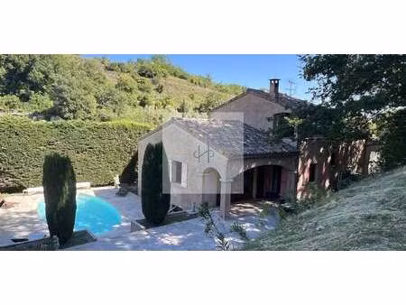 maison avec piscine le teil (07)