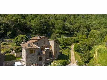 maison vals-les-bains (07)