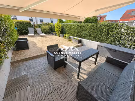 f3 64m² -1er étage - terrasse et jardin 50m² - 2 places en s/