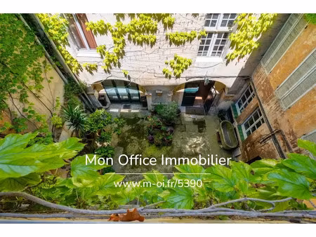 vente appartement 4 pièces 121 m² à aix-en-provence (13090)  885 000 €