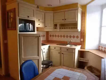 location appartement 2 pièces 25 m² à montmorillon (86500)