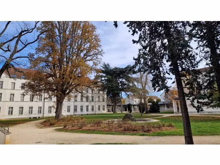 appartement 3p - 2 ch - parking prive