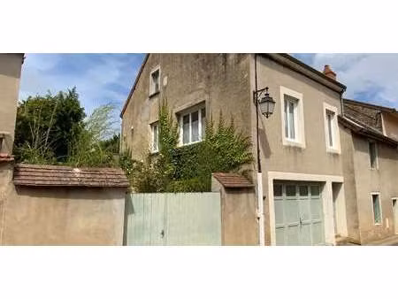 maison avec jardin et terrasse buxy (71)