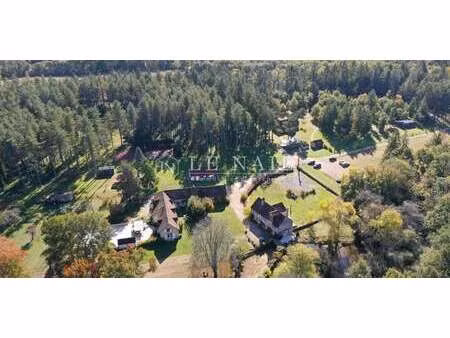 propriété avec piscine chambord (41)