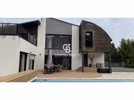 maison avec piscine et jardin montfort-le-gesnois (72)