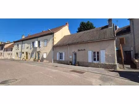 propriété paray-le-monial (71)